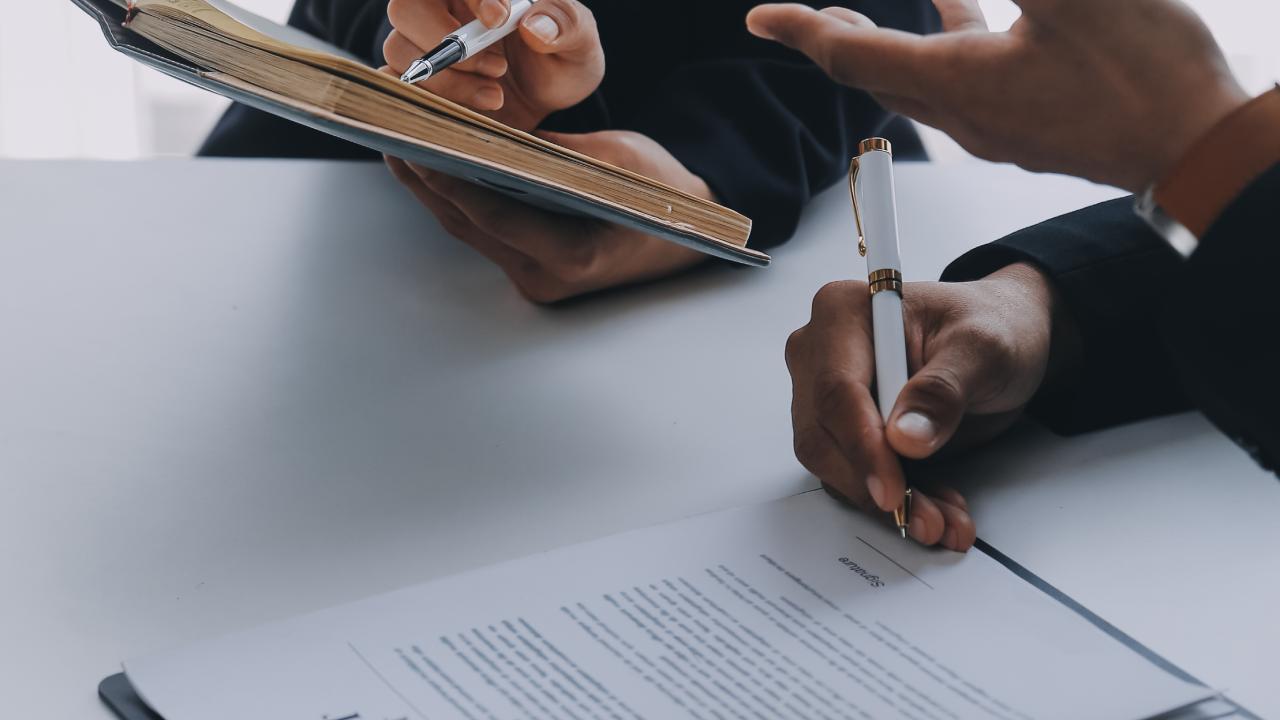 What to Expect During a Legal Consultation